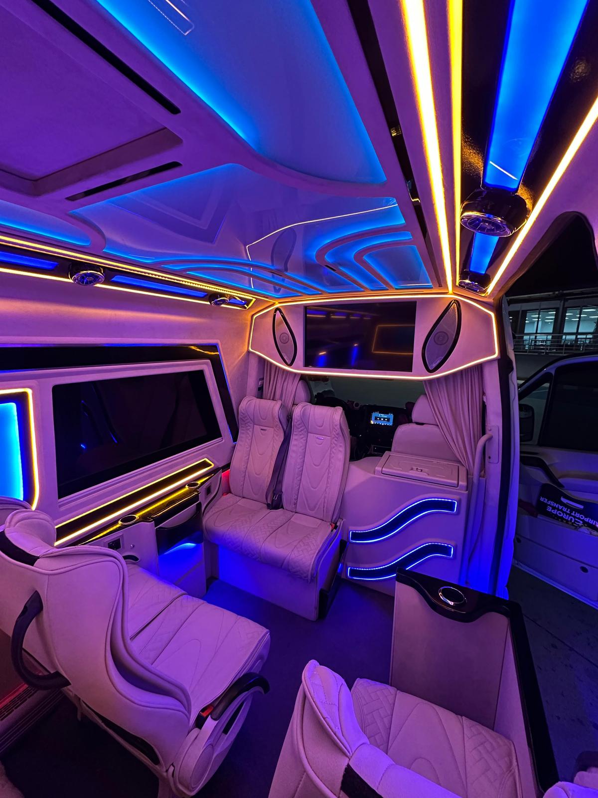 Özel Transfer mi Shuttle mı